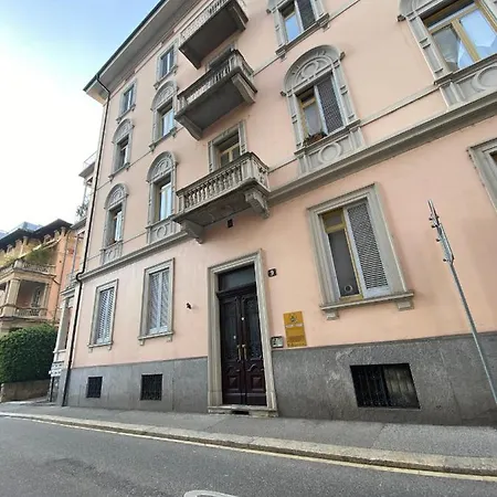 Cozy By The The Of Lugano